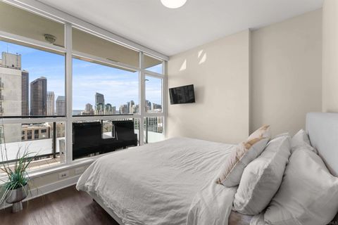 Tiny photo for 325 7th Ave #1507, San Diego, CA 92101 (MLS # 250041441)