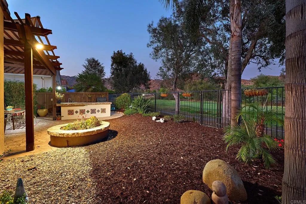 2436 Fallbrook Place