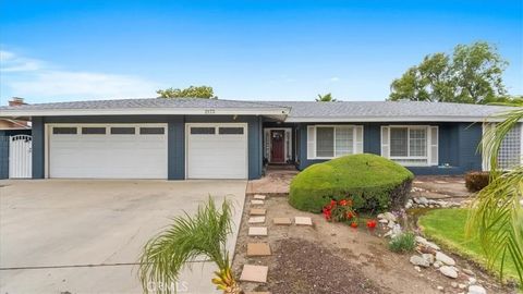 Photo of 2173 Wilkes Court, Claremont, CA 91711 (MLS # CV26093874)
