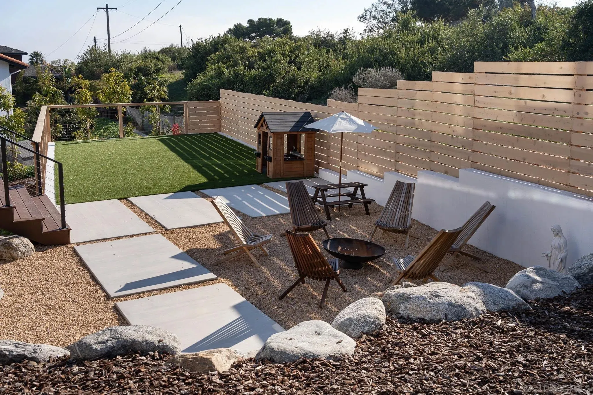 Oceanside, California 92054, United States, 5 Bedrooms Bedrooms, ,4 BathroomsBathrooms,Residential,Active,79303