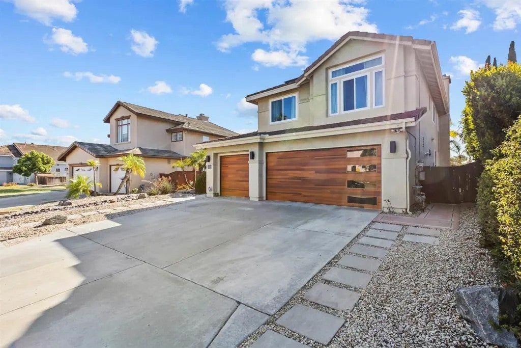 Photo of 522 Bayona Loop, Chula Vista, CA 91910 (MLS # PTP2605465)