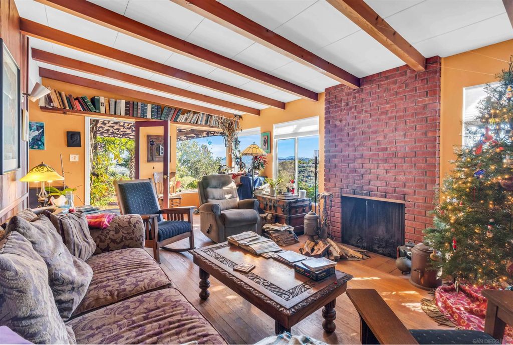 Photo of 5209 Benton Pl, San Diego, CA 92116 (MLS # 2601204)