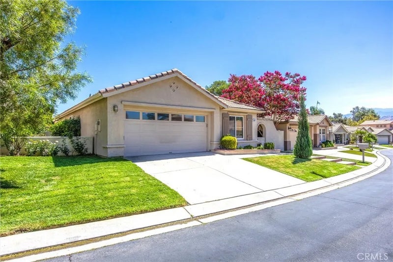 770 Twin Hills Dr