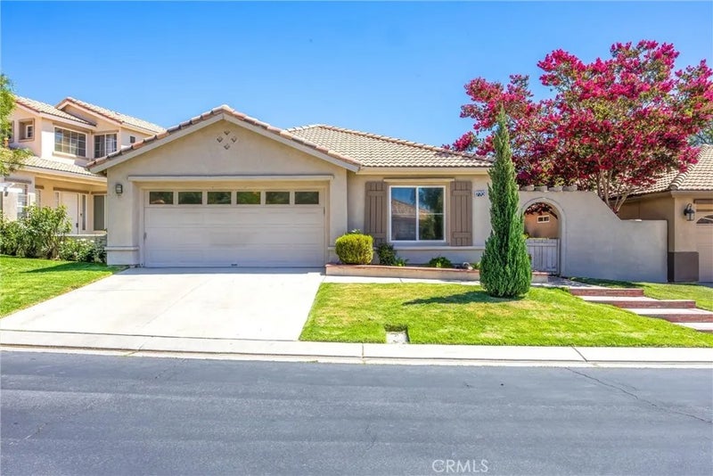 770 Twin Hills Dr