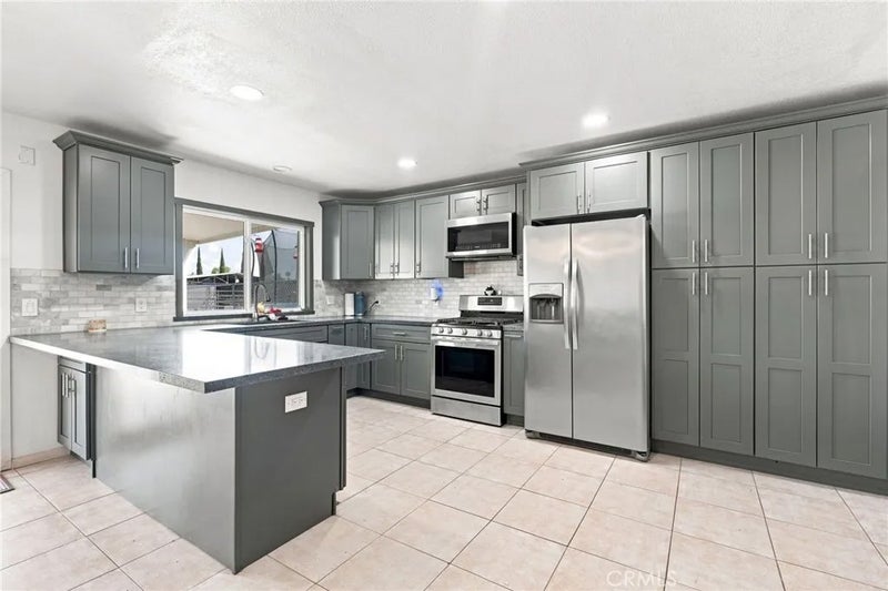 2799 Mustang Lane