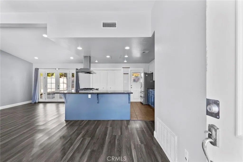 Photo of 22923 Leadwell, West Hills, CA 91307 (MLS # CV25279994)