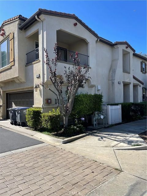 Tiny photo for 3774 Dunkirk Dr, Oxnard, CA 93035 (MLS # SR25246007)