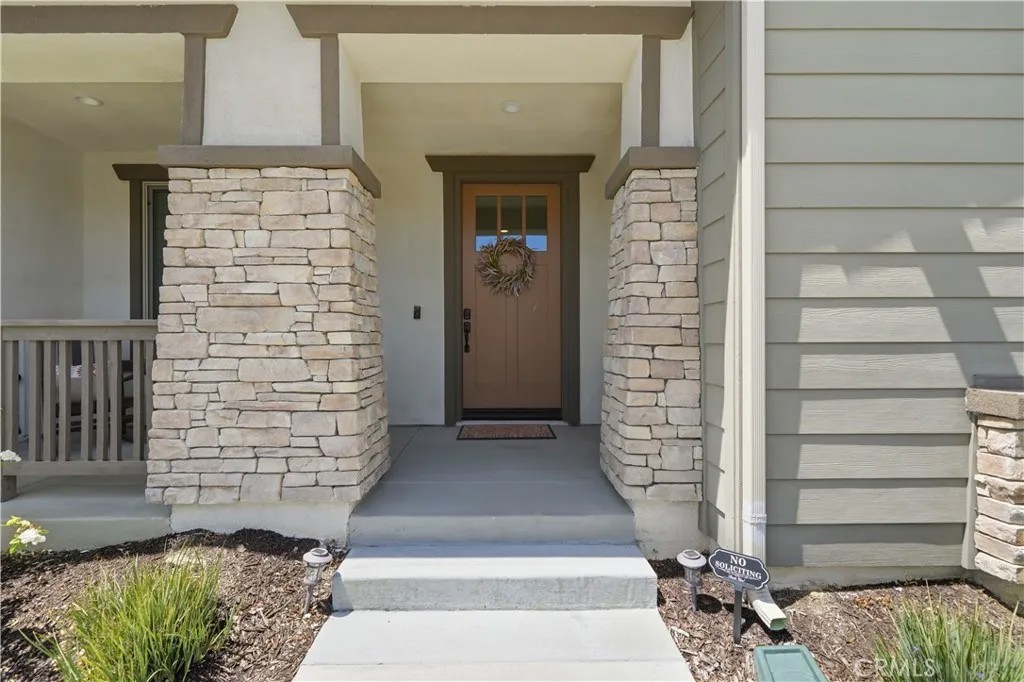 39522 Caladium Drive