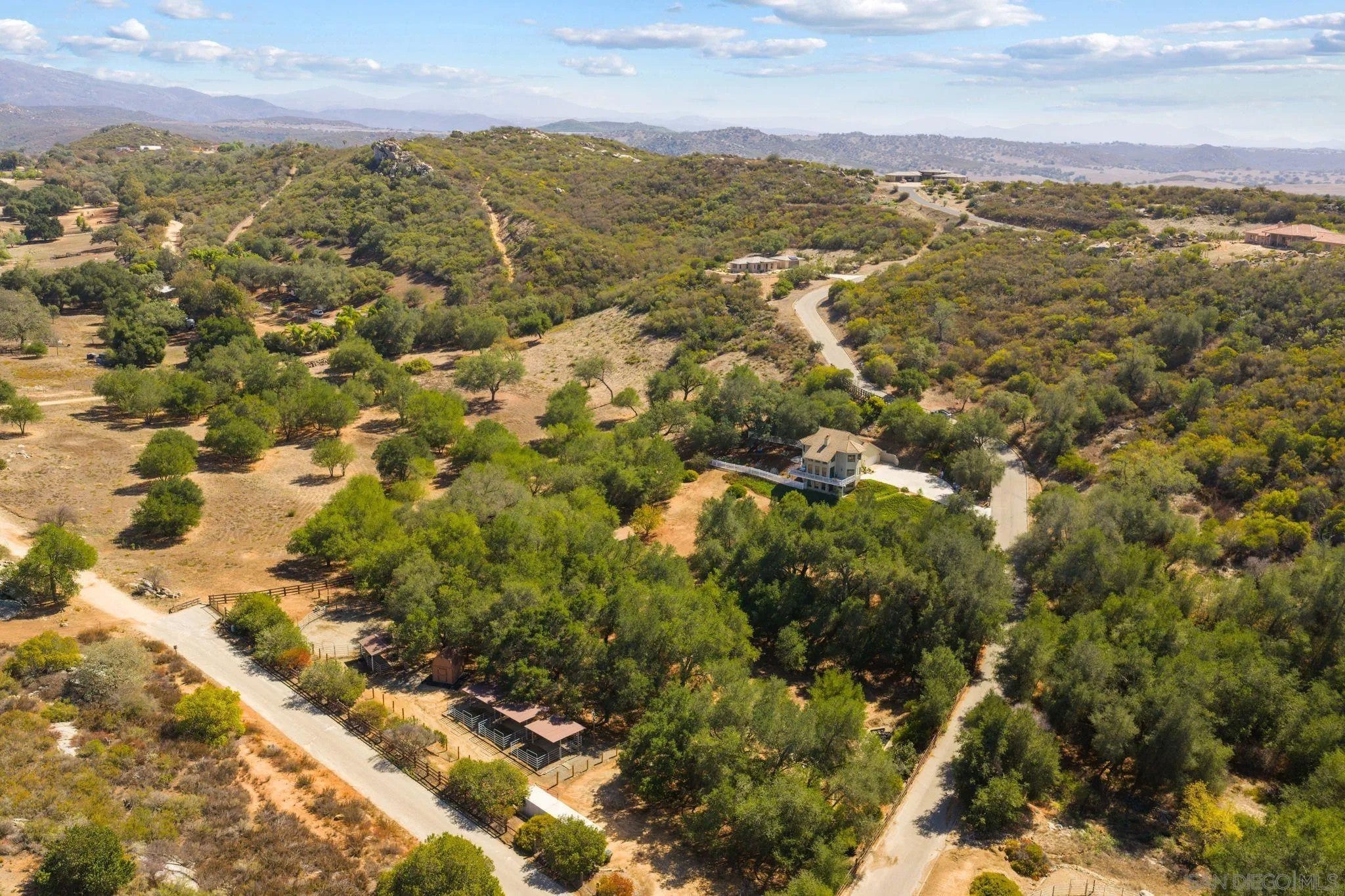 26285 Calle De Encinas