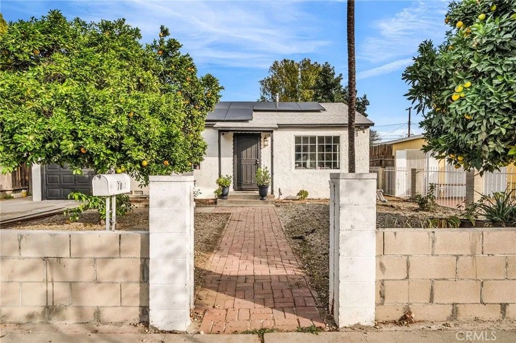 Photo of 7044 Nestle Avenue, Reseda, CA 91335 (MLS # IV25280046)