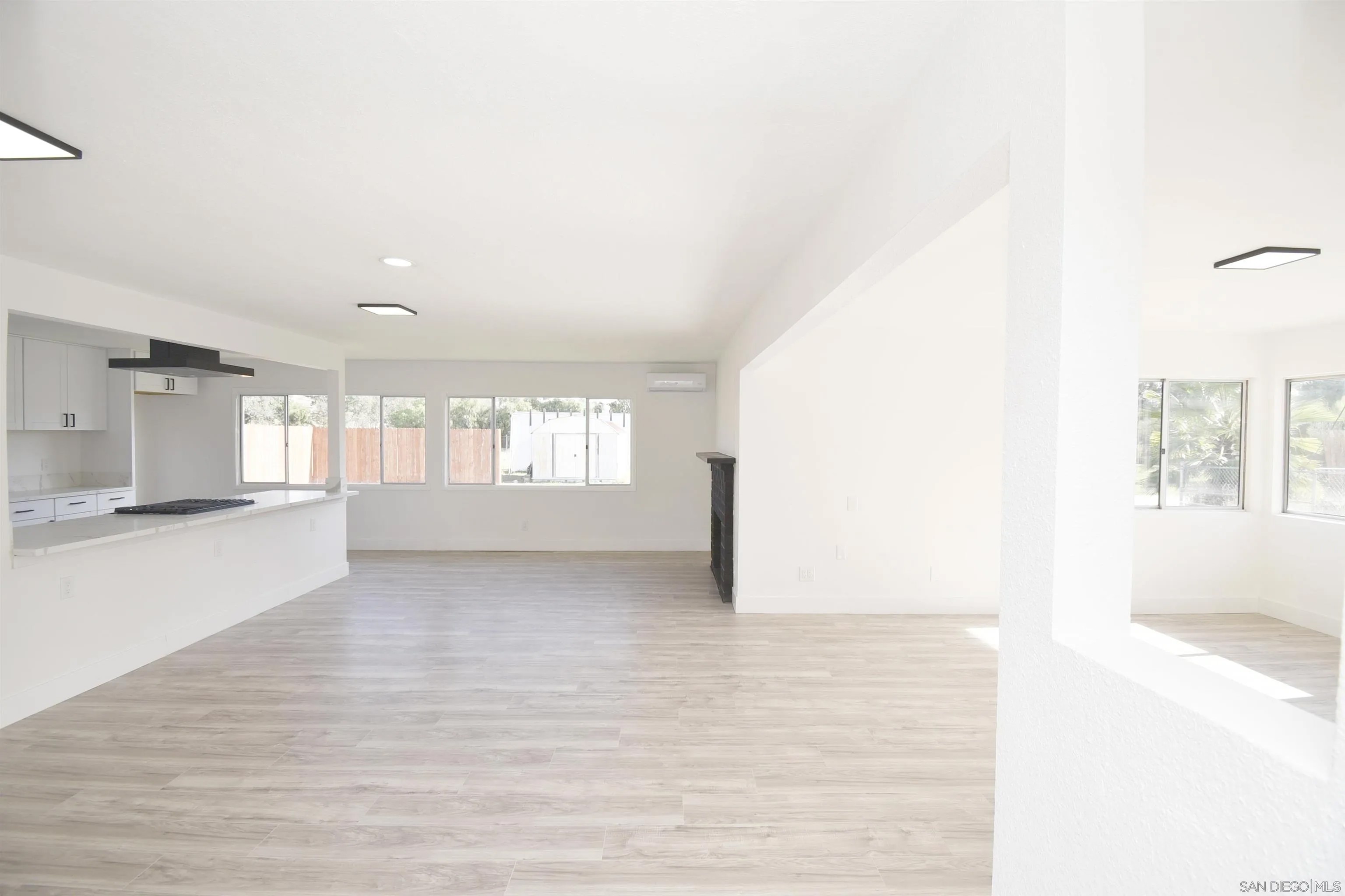 401 WASHINGTON STREET