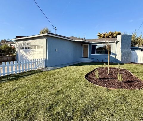 Photo of 1120 Sunset Dr, Arroyo Grande, CA 93420 (MLS # PI26050338)