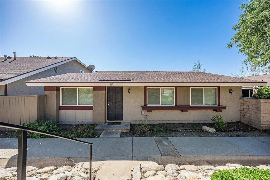 Photo of 1672 Carmel Cir, Upland, CA 91784 (MLS # TR26054182)