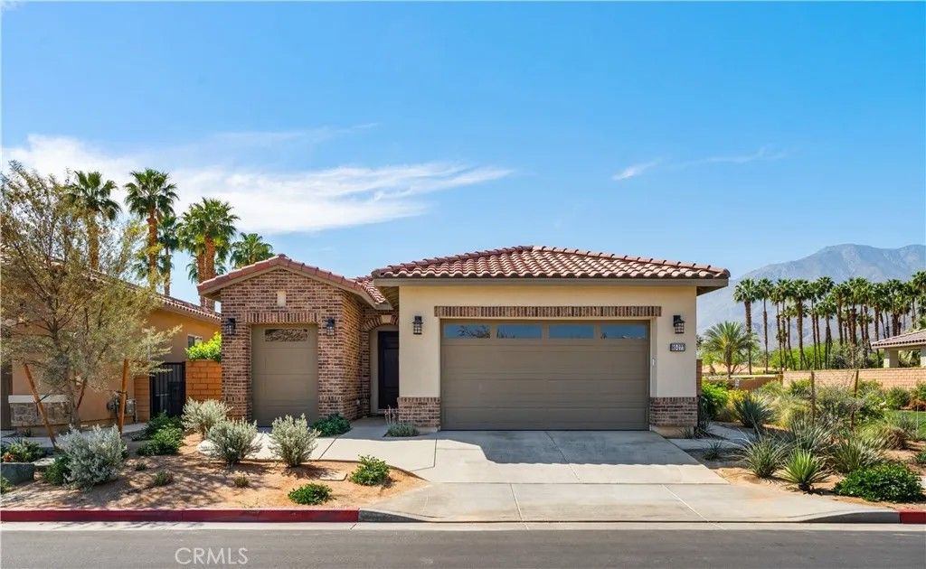 Photo of 80277 Platinum Way, La Quinta, CA 92253 (MLS # CV26064722)