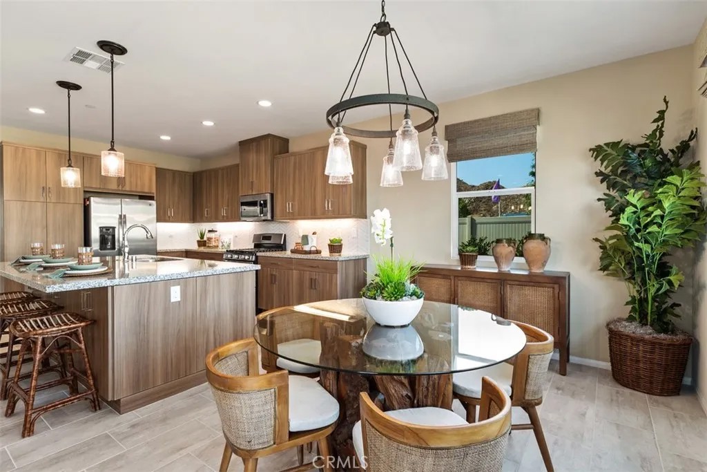 5513 Viewstone Court