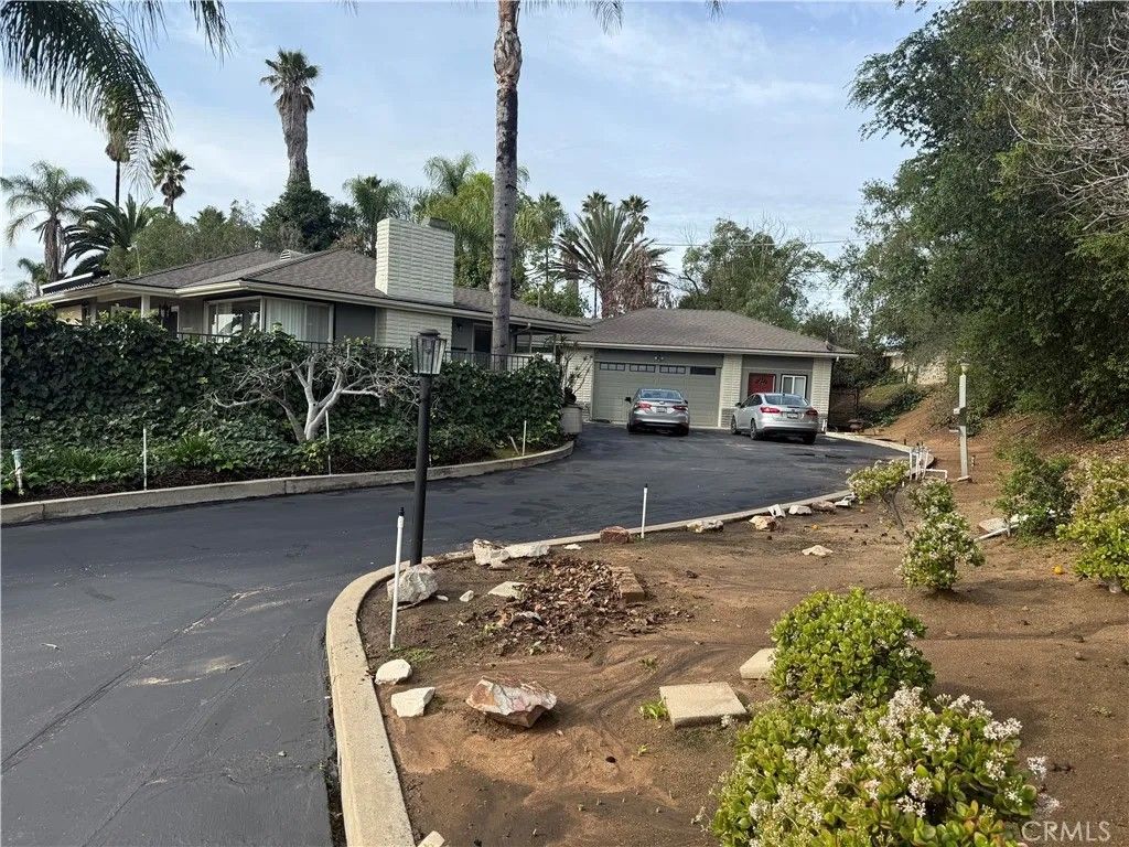 Photo of 130 Orvil Way, Fallbrook, CA 92028 (MLS # PI26002045)