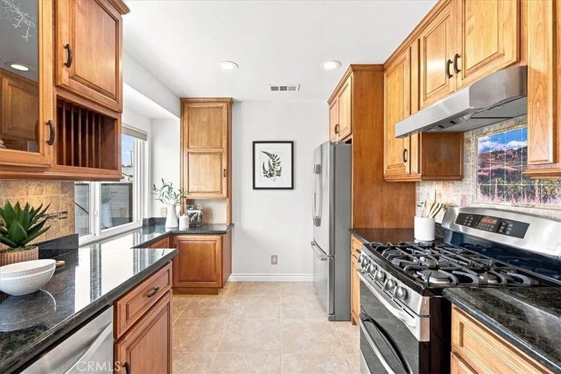 14302 San Ardo