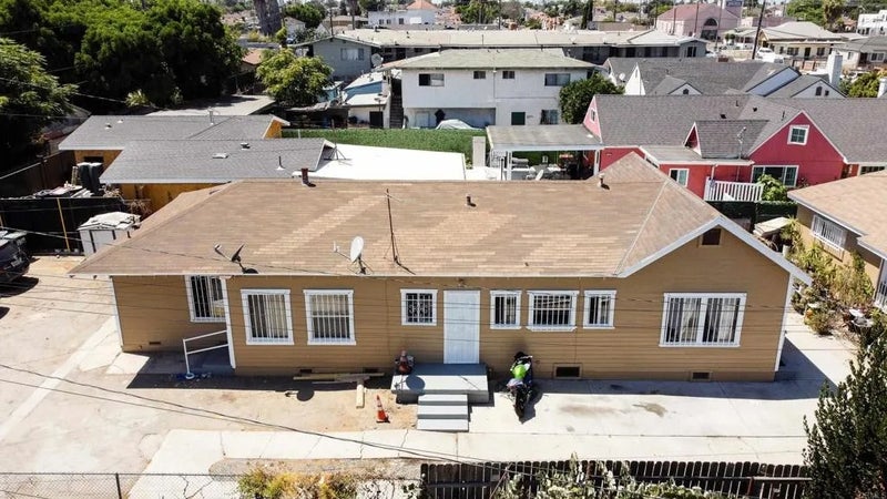 1304 W 93Rd Street