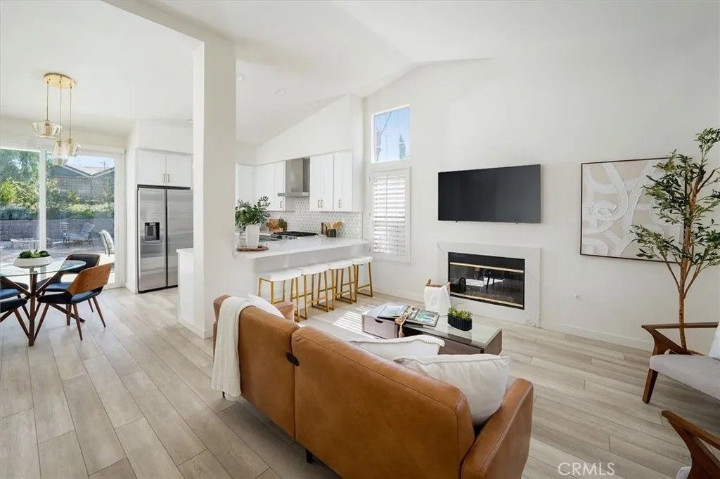 Photo of 27142 Sanford Way, Valencia, CA 91354 (MLS # SR26041185)