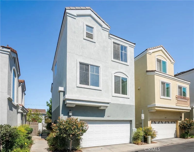 10317 Eclipse Court