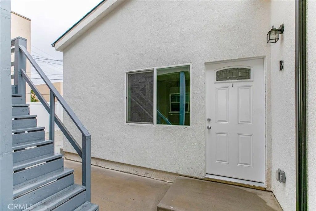 Photo of 741 E Doran Street #B, Glendale, CA 91206 (MLS # GD26072242)