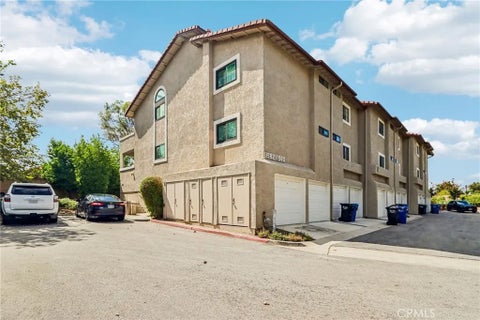Photo of 1574 Charterwood Court, Thousand Oaks, CA 91362 (MLS # PW26196490)