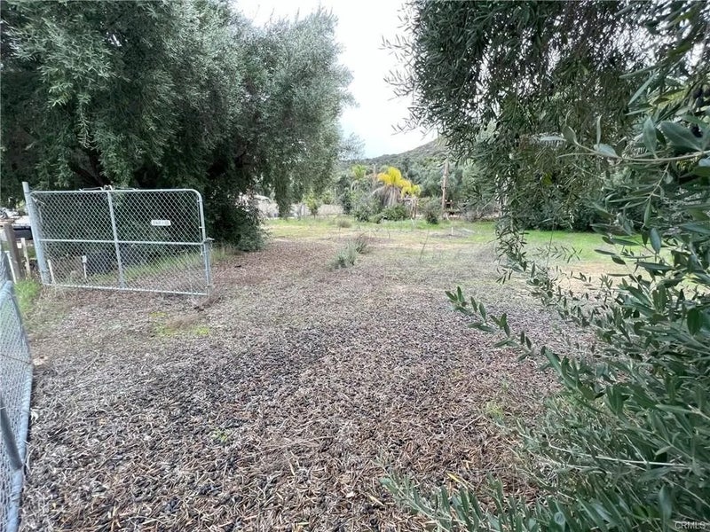 20787 Alameda Del Monte
