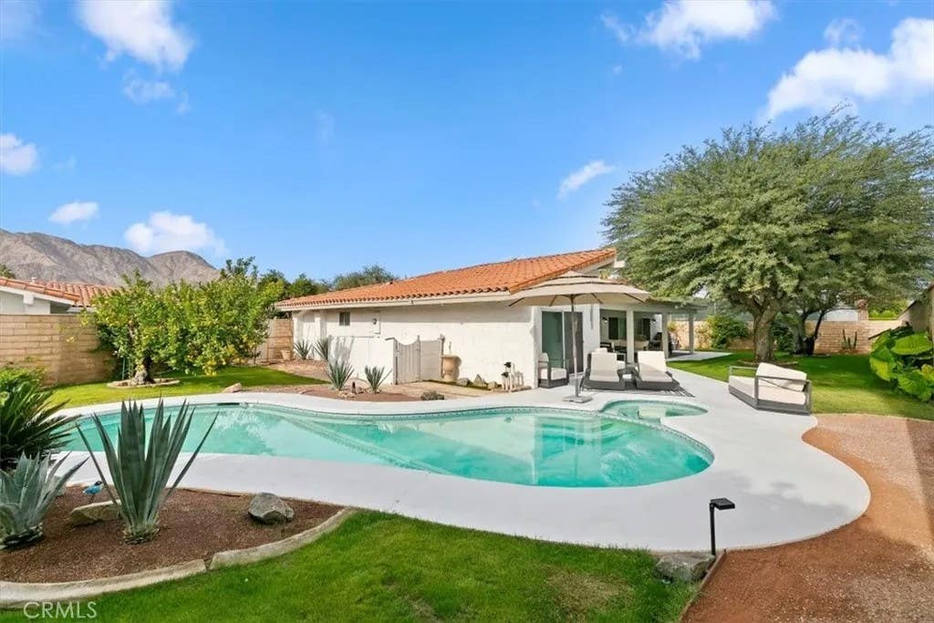 Photo of 78481 Calle Felipe, La Quinta, CA 92253 (MLS # IG25243555)
