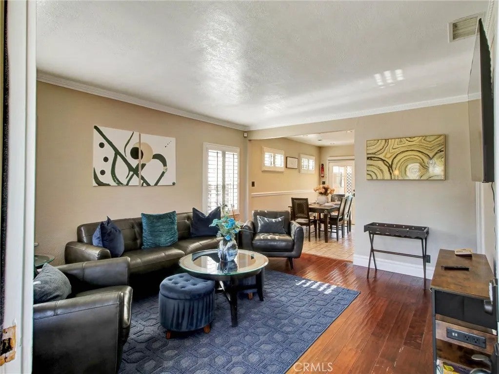 4864 W 139th