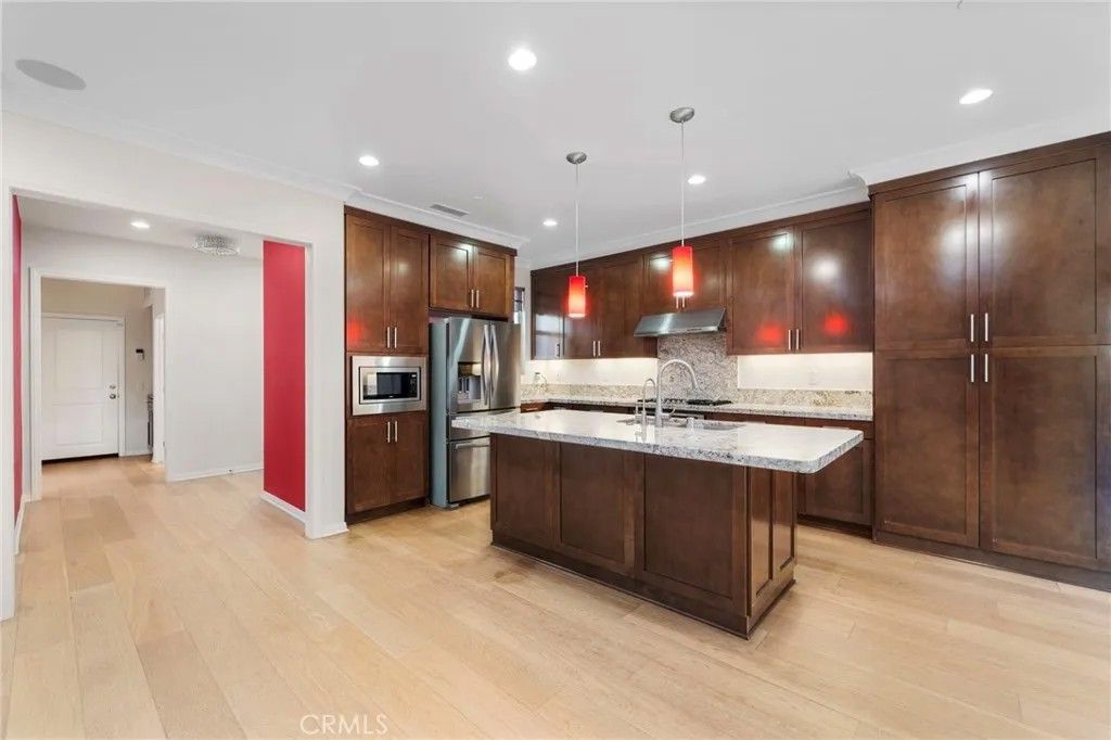 Photo of 206 Bancroft, Irvine, CA 92620 (MLS # OC25276837)