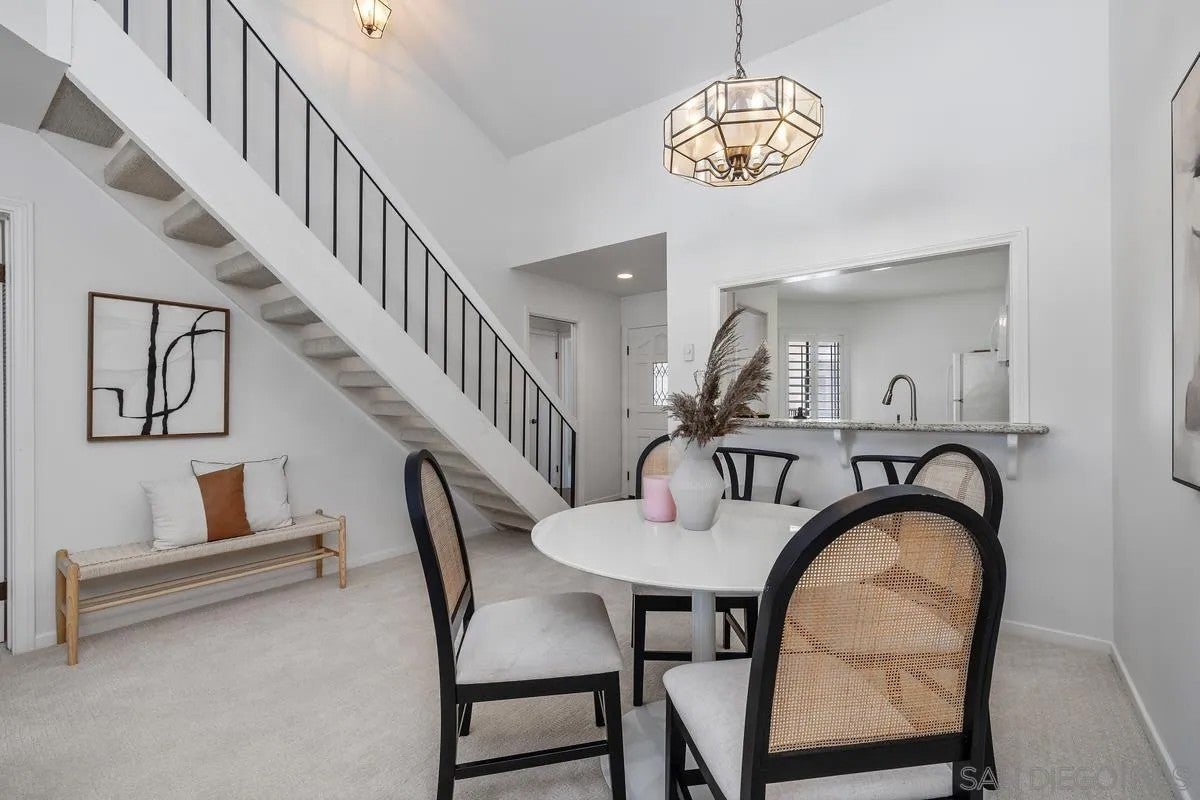 3525 Lebon Dr. 302
