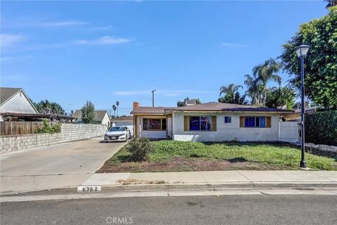 Tiny photo for 6762 Rainier Court, Riverside, CA 92506 (MLS # WS25244985)