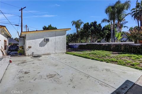 Tiny photo for 6762 Rainier Court, Riverside, CA 92506 (MLS # WS25244985)