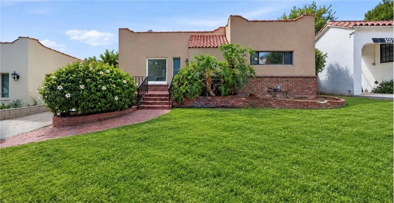 1443 Dorothy Drive