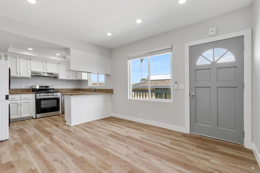 Photo of 520 Pearl Street St #2, La Jolla, CA 92037 (MLS # 260003922)