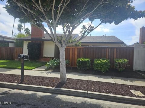 Tiny photo for 3510 Isle Way, Oxnard, CA 93035 (MLS # V1-33096)