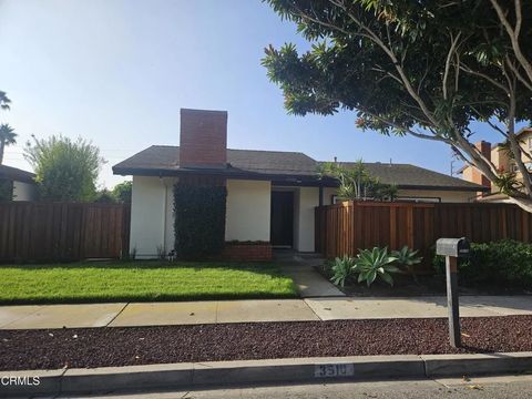 Tiny photo for 3510 Isle Way, Oxnard, CA 93035 (MLS # V1-33096)