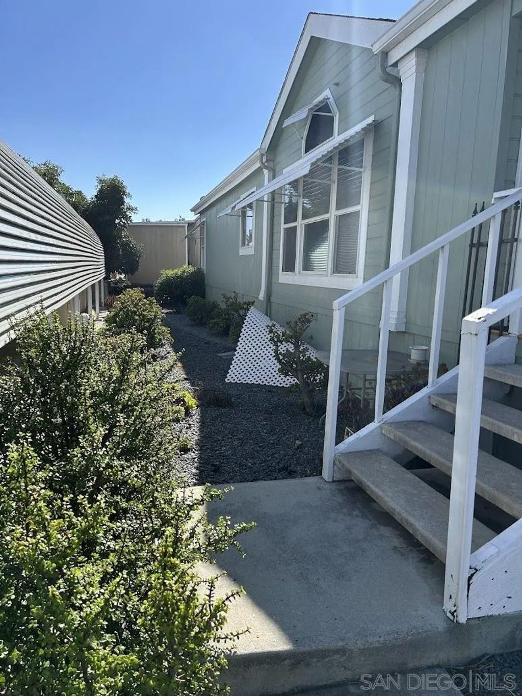 Photo of 1501 Anza Avenue #39, Vista, CA 92084 (MLS # 250042655)