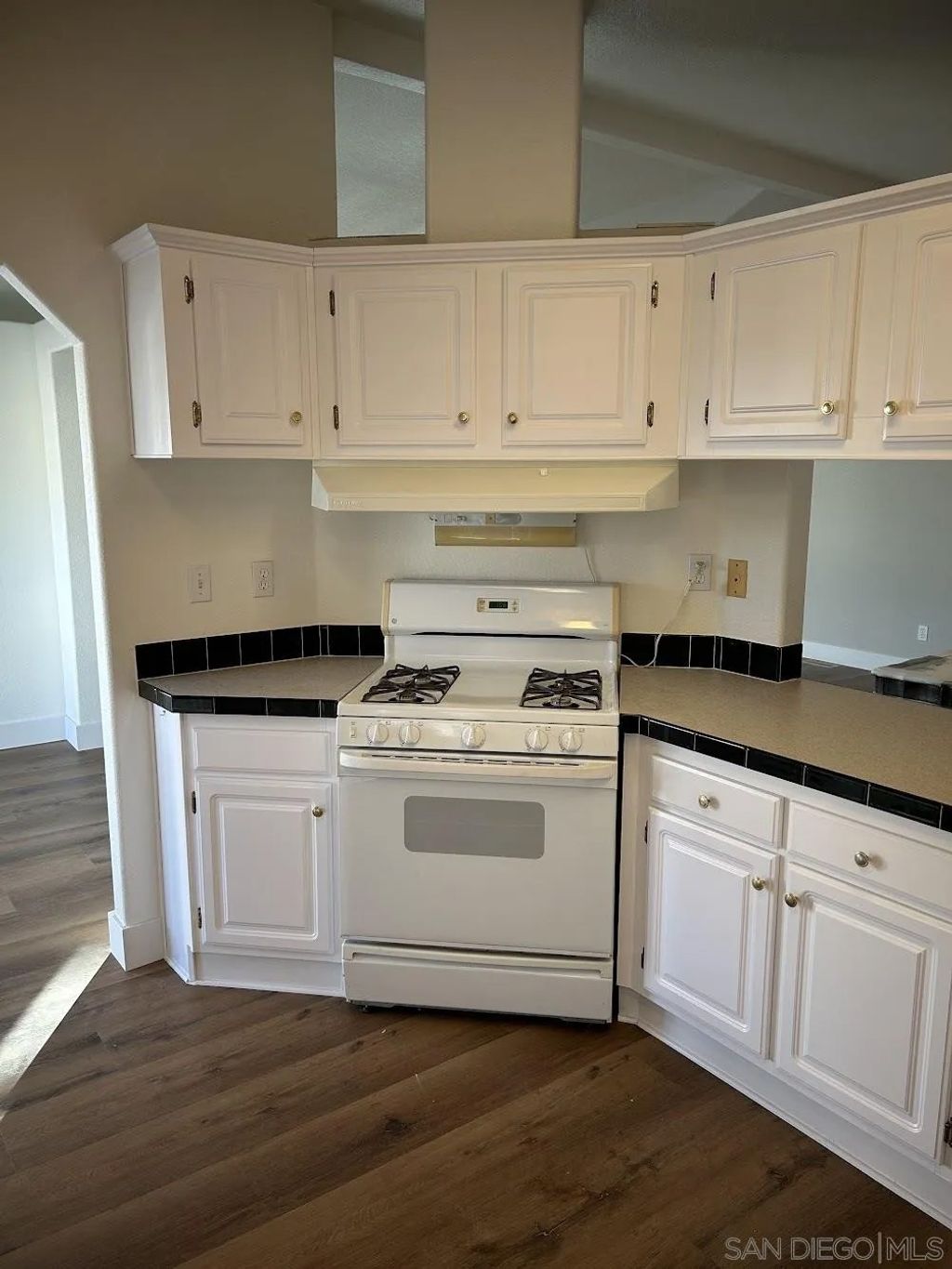 Photo of 1501 Anza Avenue #39, Vista, CA 92084 (MLS # 250042655)
