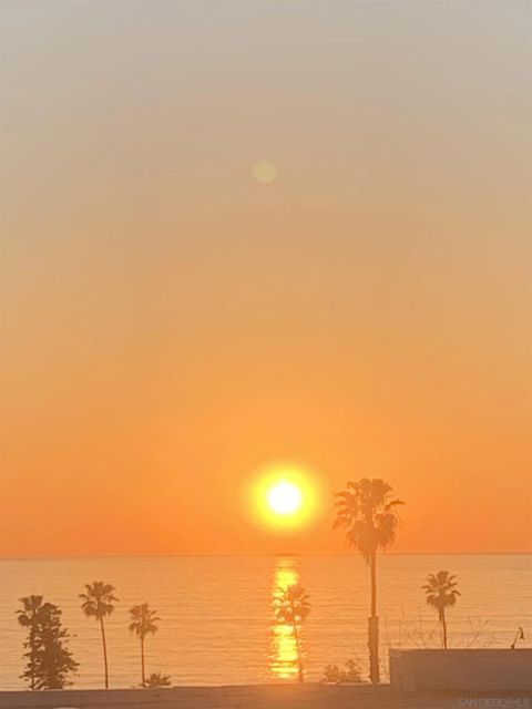 2140 Orinda Dr E Cardiff CA 92007