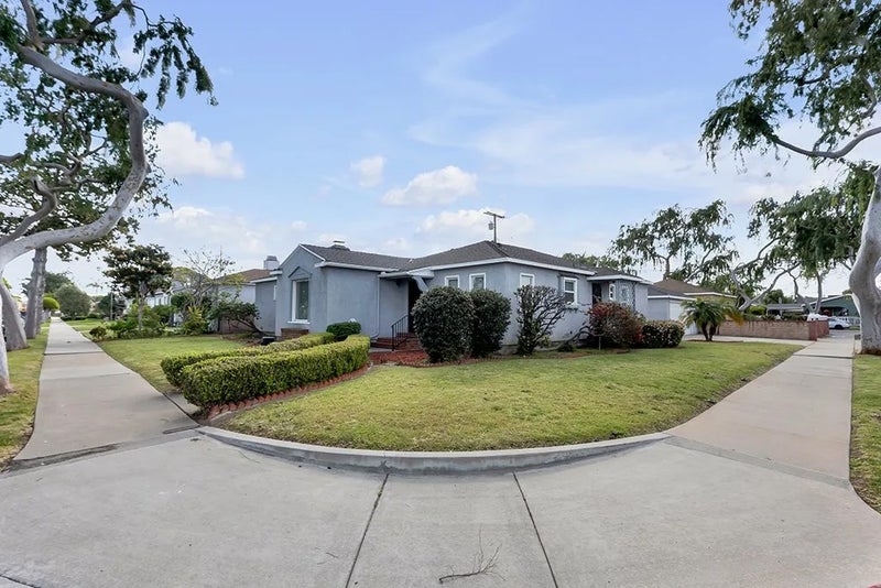 4854 W 94th Street