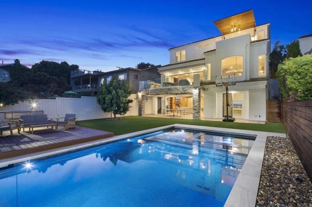 Photo of 1715 Malden Street, San Diego, CA 92109 (MLS # NDP2603745)