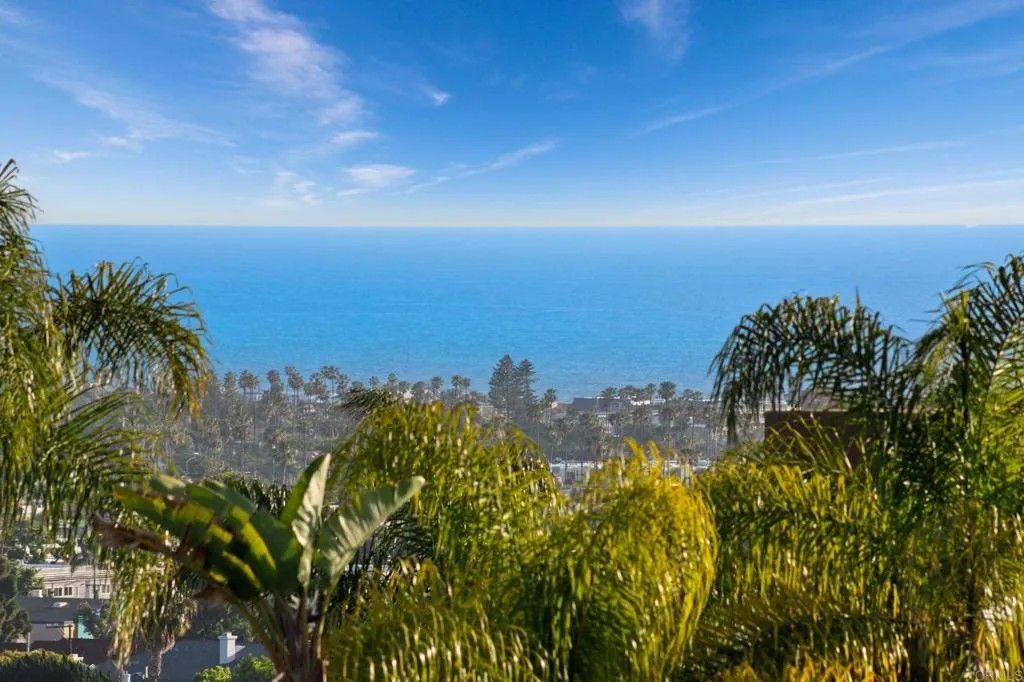 Photo of 1715 Malden Street, San Diego, CA 92109 (MLS # NDP2603745)