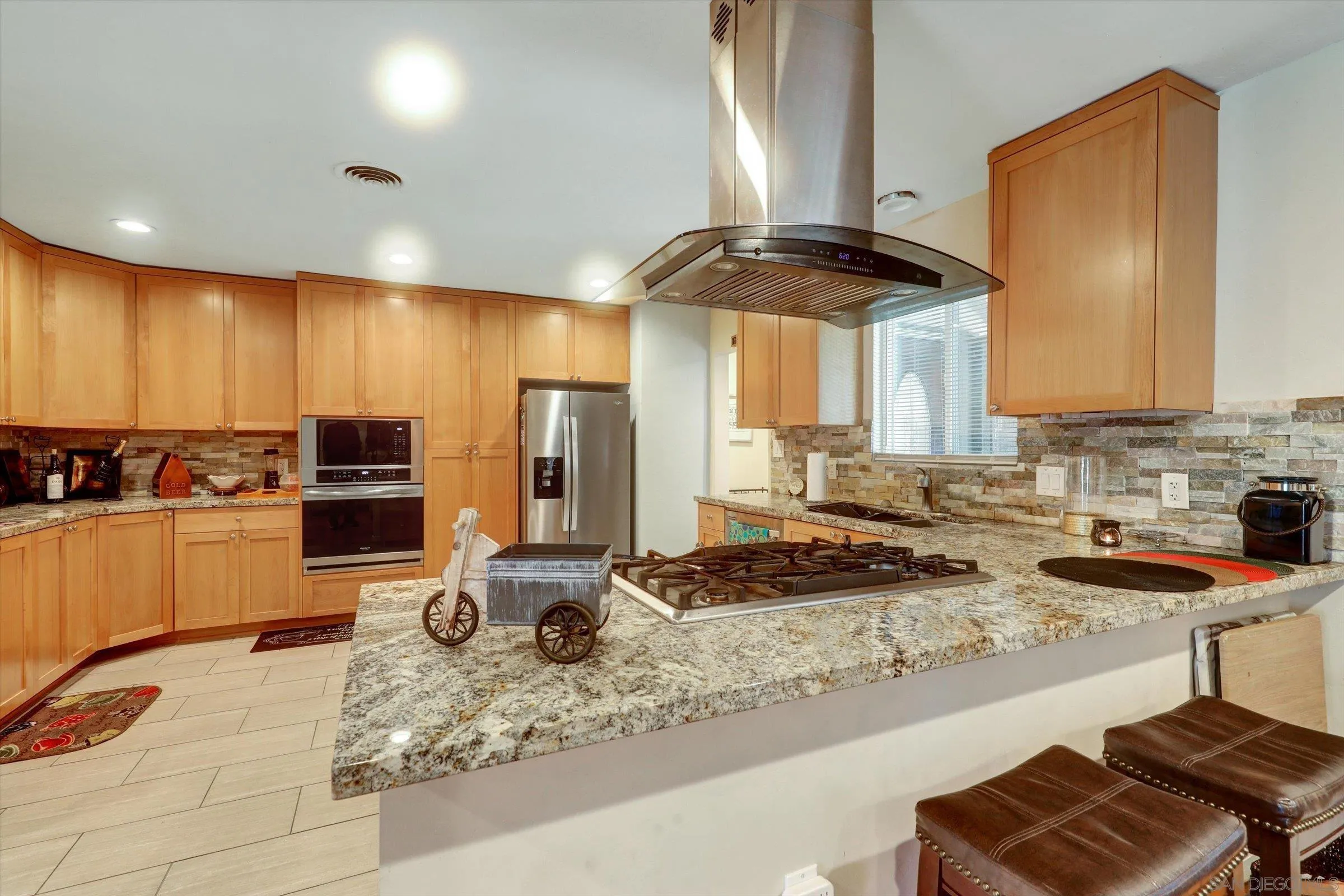 4284 Panorama Dr
