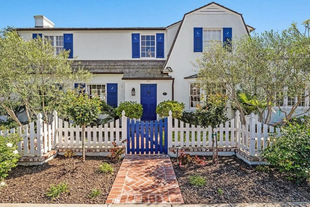 Photo of 532 Marina Ave, Coronado, CA 92118 (MLS # 260002886)