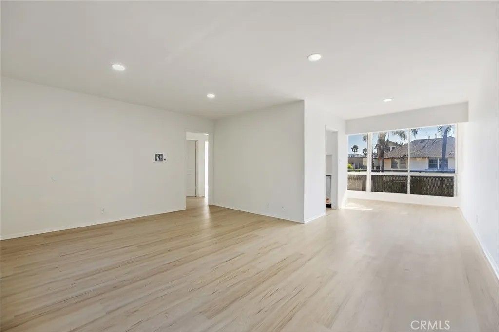 Photo of 505 Cedar Avenue #2A, Long Beach, CA 90802 (MLS # IV26011627)