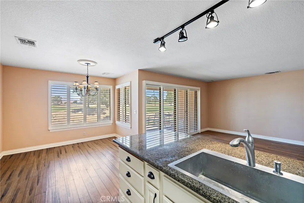 27535 Lakeview 49