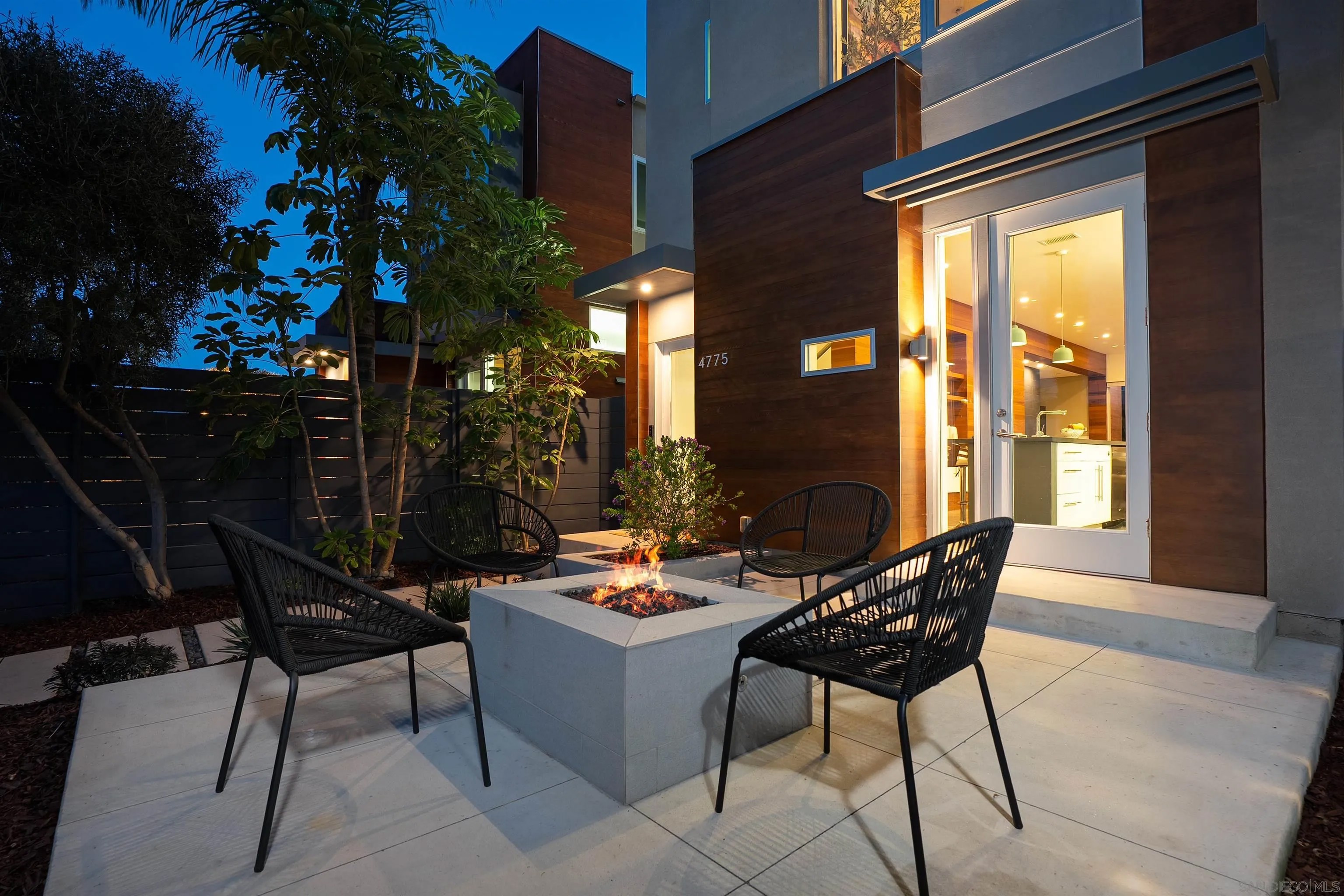 4775 Long Branch Avenue