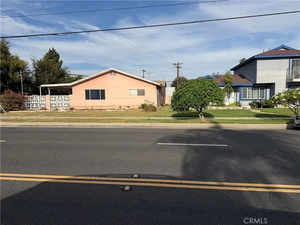 13704 Clark