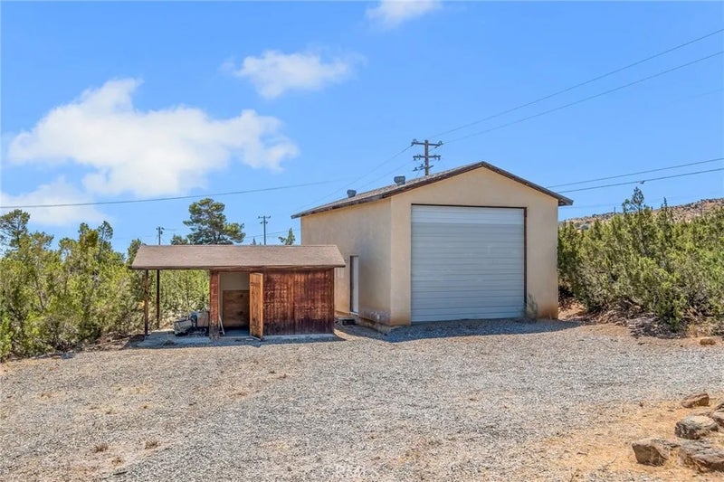 2722 Arrowhead